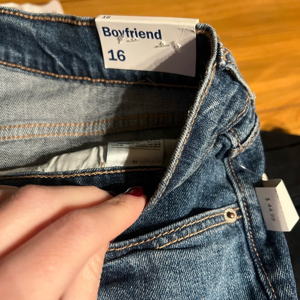 Boyfriend Jeans ON BNWT